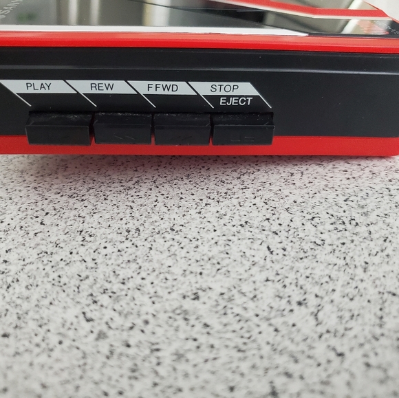 Sanyo stereo cassette player - Picture 6 of 6